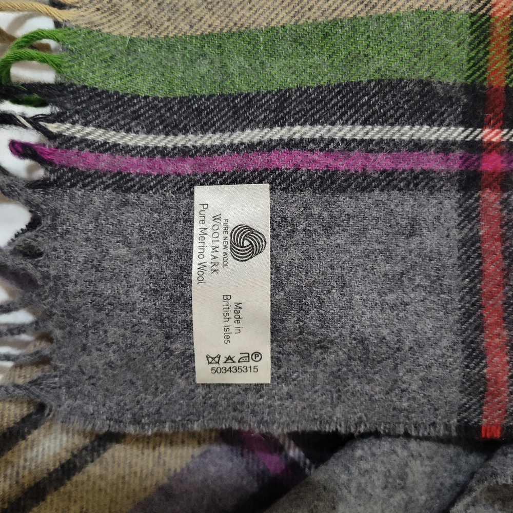Bronte scarf/wrap - Picture 4 of 6
